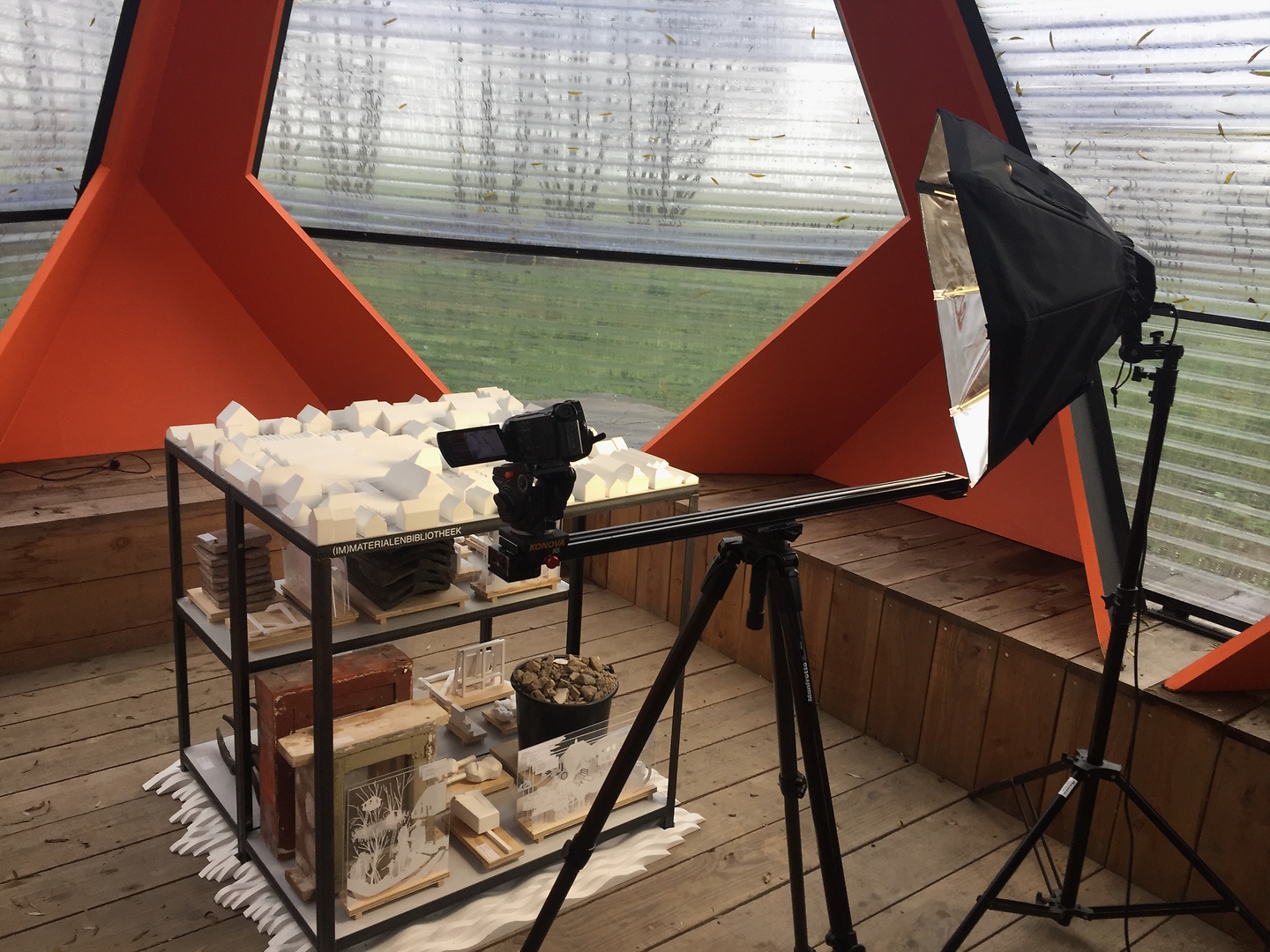 (IM)MATERIALENBIBLIOTHEEK