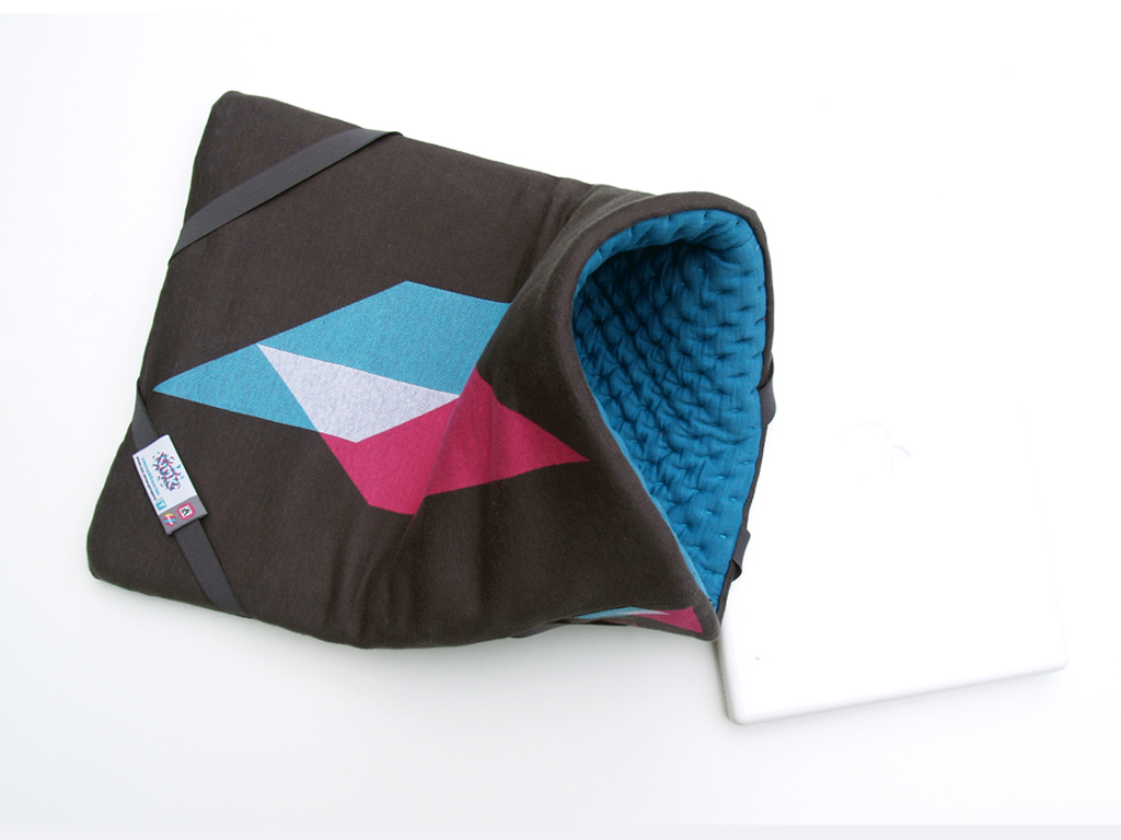 inside-outside sleeve