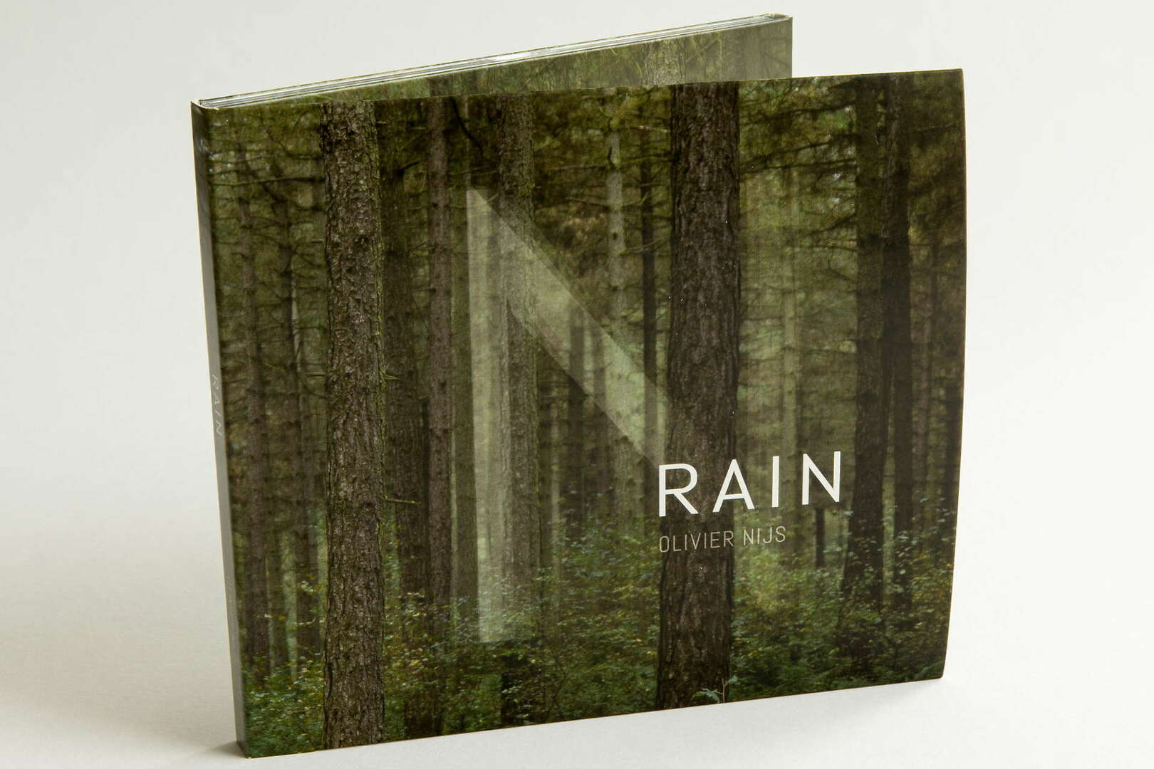 packshot Rain packshot front
